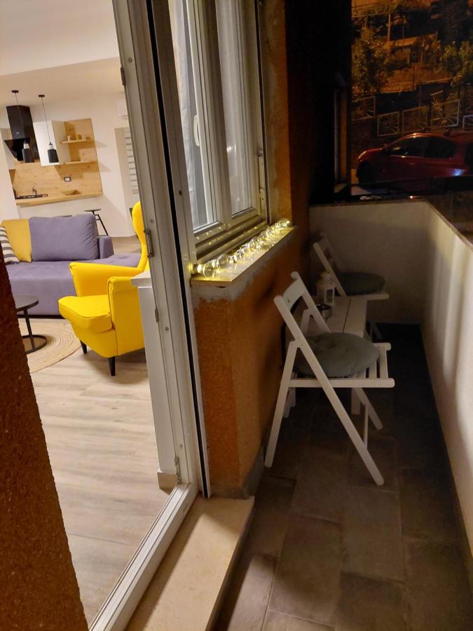 Vela Grota Apartment Rijeka Bagian luar foto